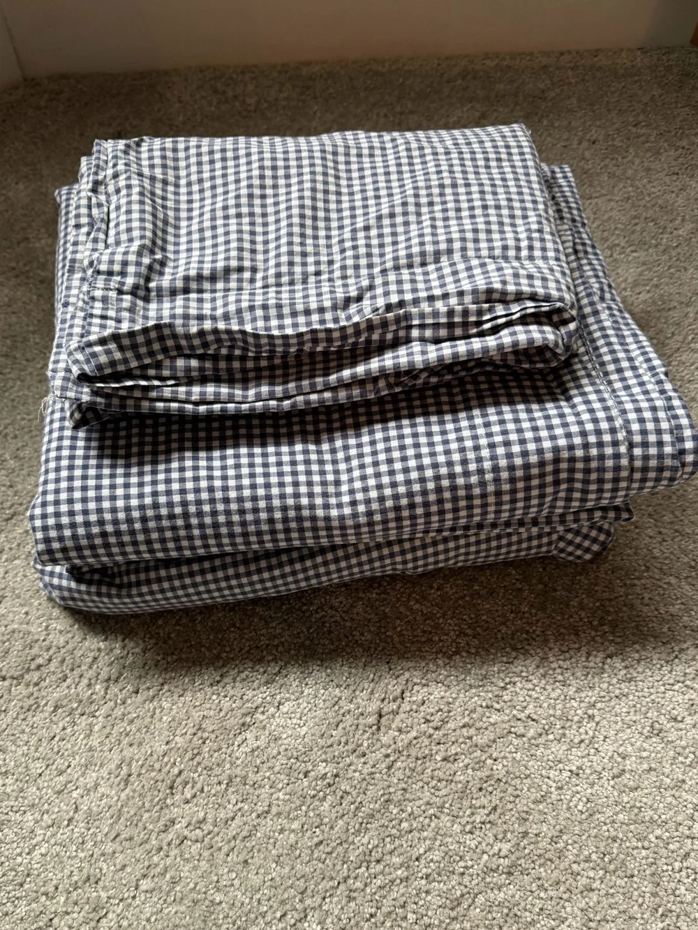 Pottery Barn Kids Navy and White Gingham Twin Sheet Set